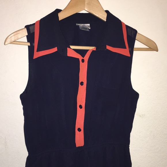 Dress - Picture 2 of 3